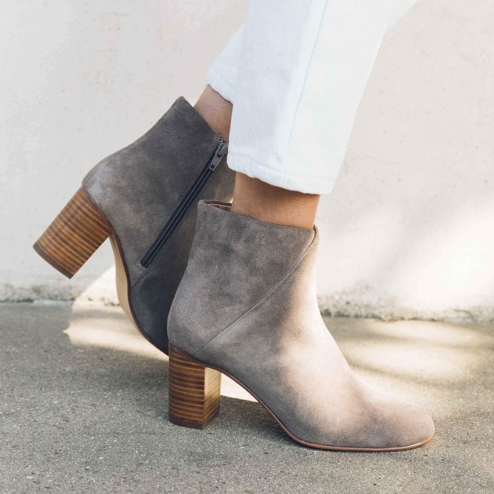 SOLUDOS Suede Ankle Booties